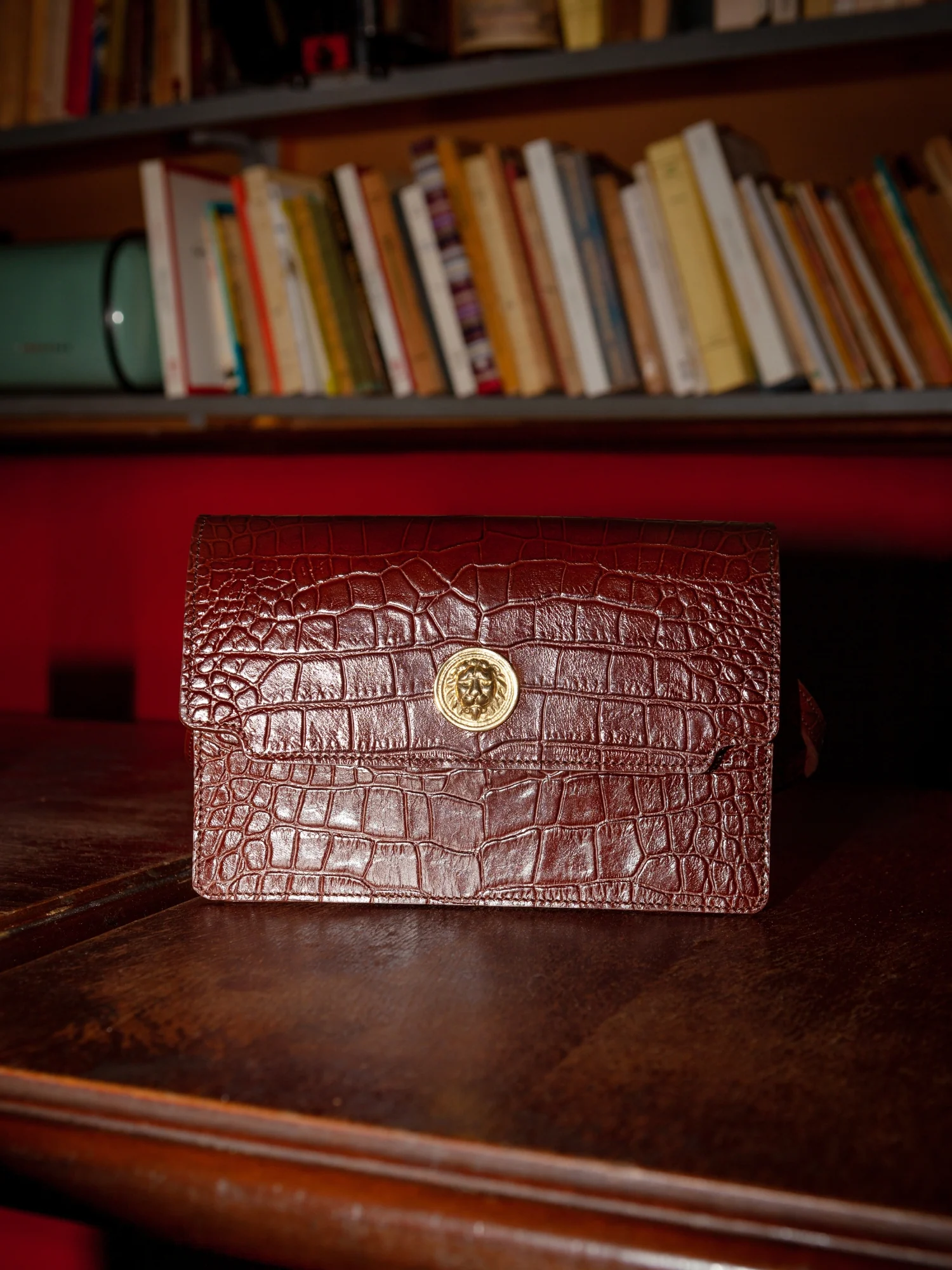 SAC LÉO CROCO CHOCOLAT - Image 8